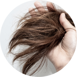 Heikot ja hauraat hiukset